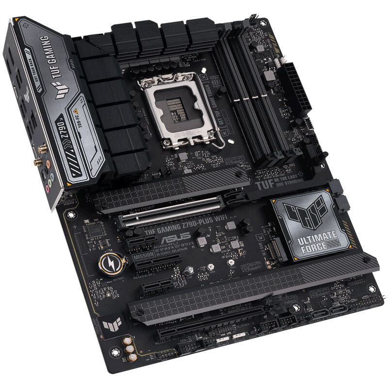 Bakside av ASUS TUF Gaming Z790 Plus WiFi hovedkort