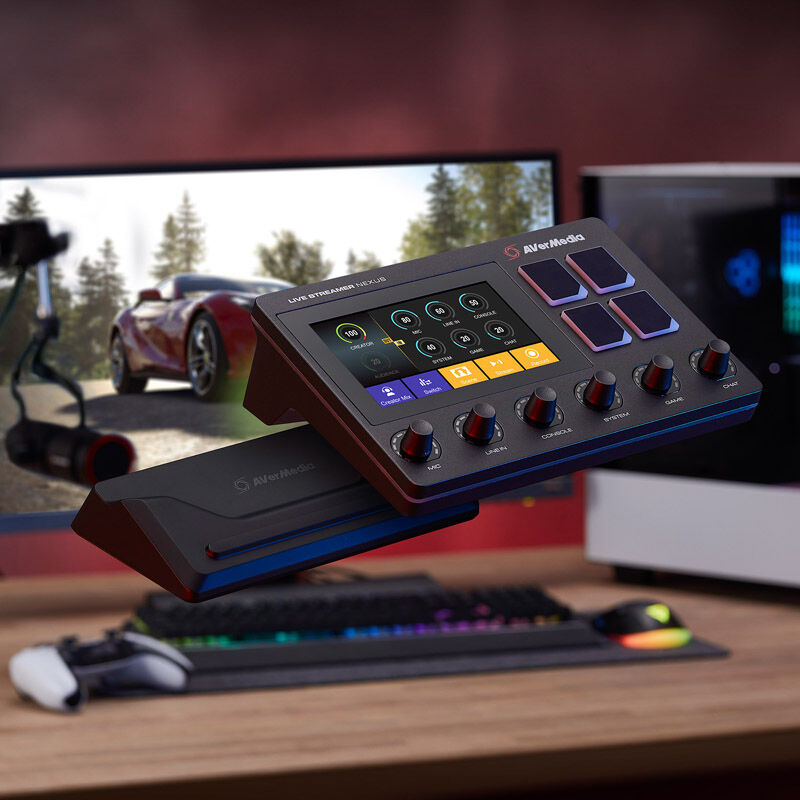 AVerMedia Live Streamer NEXUS audiomikser montert på bord