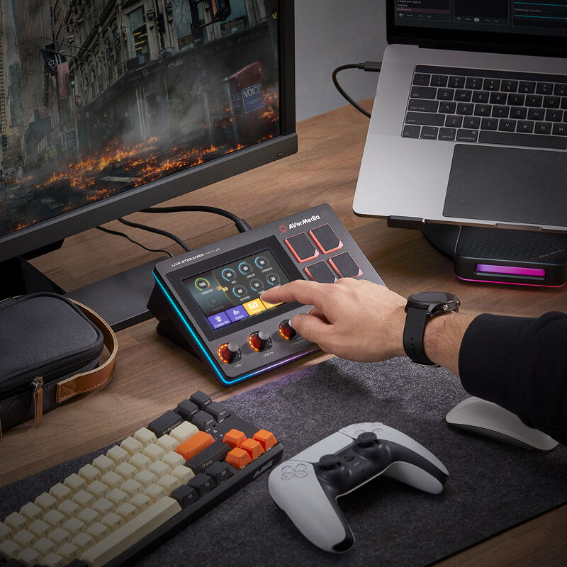 AVerMedia Live Streamer NEXUS audiomikser nærbilde av volumkontroller