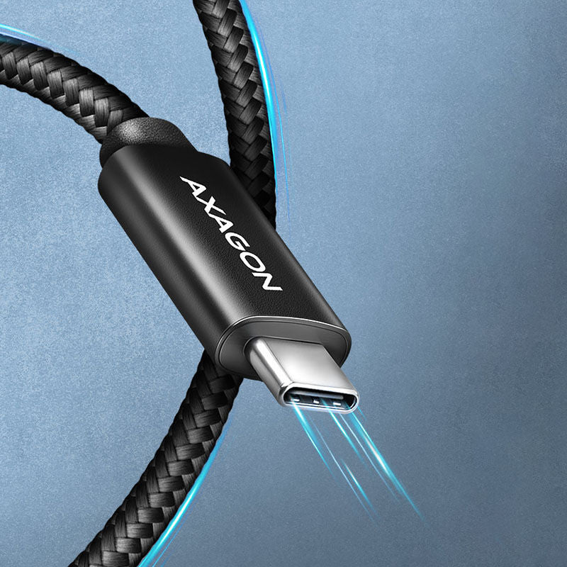 Nærbilde av AXAGON BUCM4X-CM05AB USB-C kabel USB 4 Gen 3x2 240 W 8K 50 cm svart kontakt