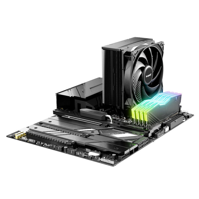 be quiet! Pure Rock 3 CPU-kjøler 120 mm singeltårn svart montert i PC