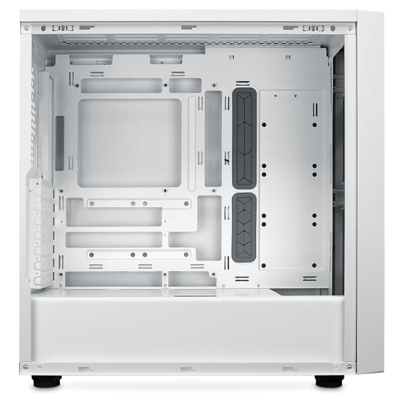 Sidepanel og porter på Cooler Master MasterBox 600 Lite