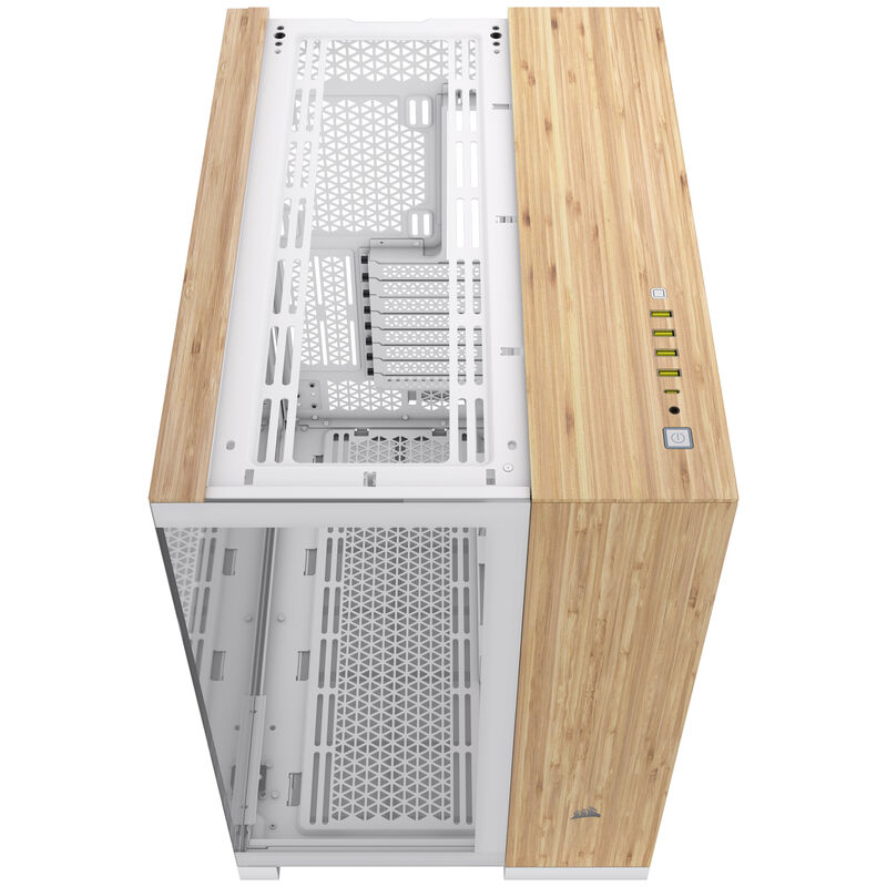 Corsair 6500X kabinett nærbilde av USB-porter