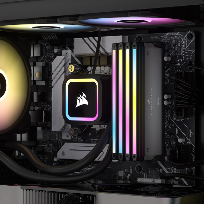 Corsair Dominator Titanium DDR5-6000 CL30 RGB RAM 64 GB grå visning av toppstripe