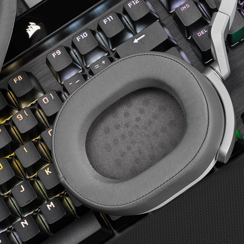 Justerbart hodebånd på Corsair HS65 Surround headset 7.1 50 mm hvit