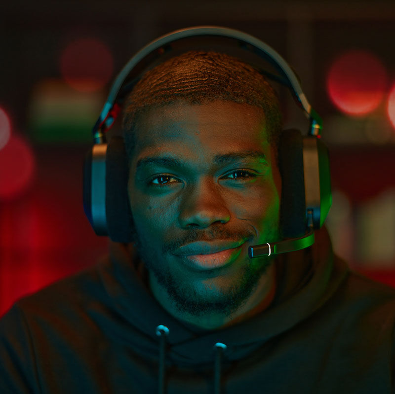 Corsair HS80 RGB trådløst gamingheadset med USB-C kabel