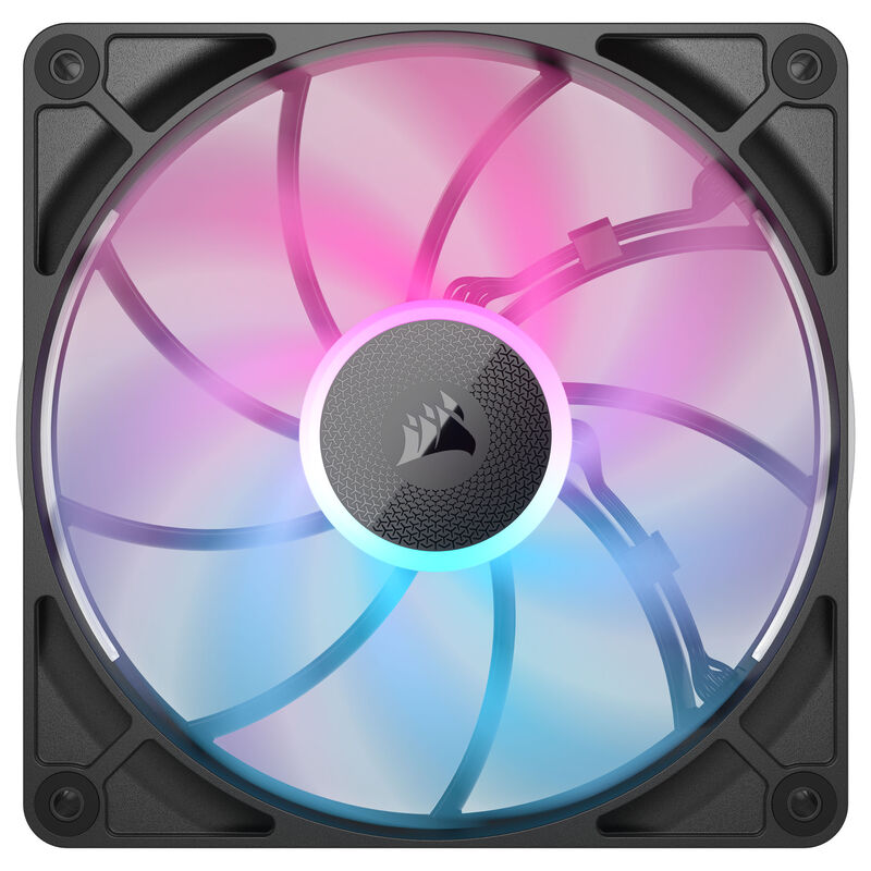 Nærbilde av RGB-belysning på Corsair iCUE LINK RX140 MAX RGB PWM vifte 2-pack 140 mm hvit