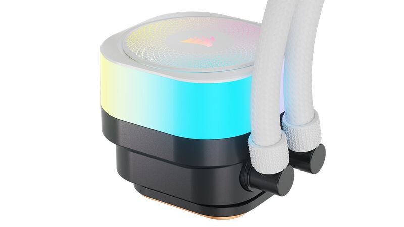 Nærbilde av Corsair iCUE LINK Titan 240RX RGB vifte bakside