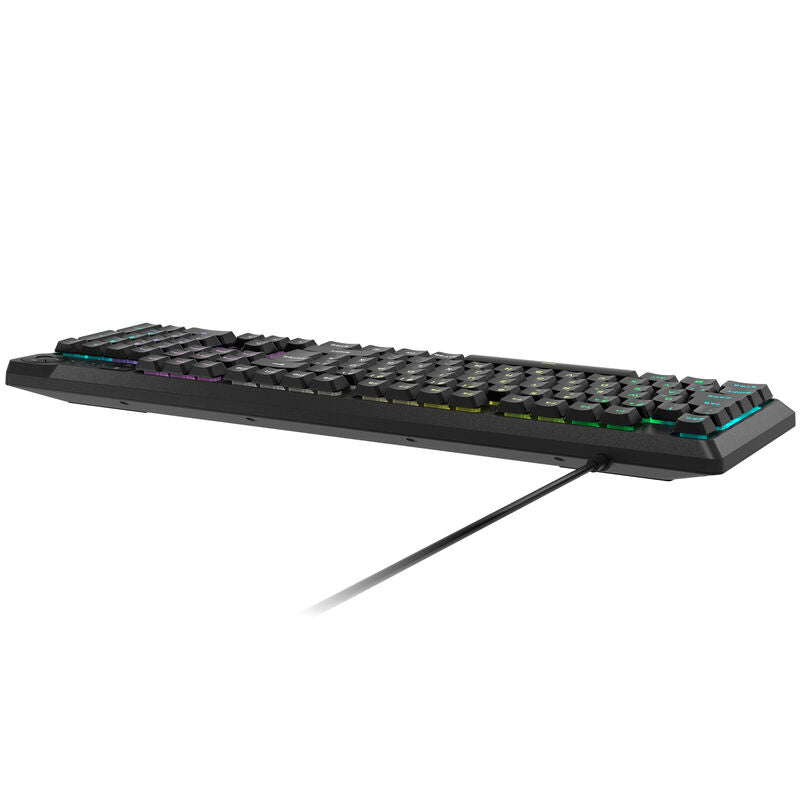 Nærbilde av taster på Corsair K55 Core RGB gamingtastatur