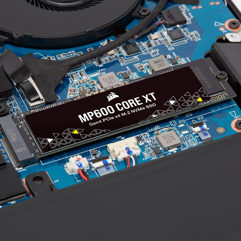 Corsair MP600 Core XT NVMe SSD 4 TB helhetsbilde