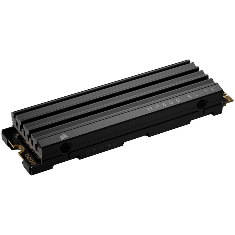 Detalj av Corsair MP600 Elite NVMe SSD 2 TB PCIe 4.0 M.2 med kjøleribbe