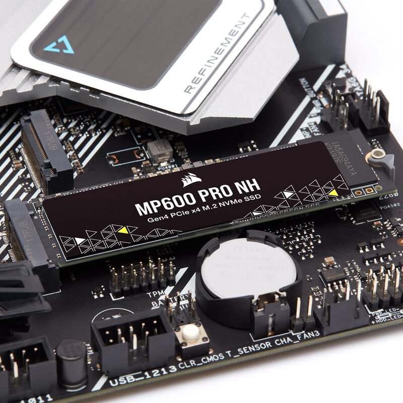 Corsair MP600 Pro NH NVMe SSD 8 TB pakket