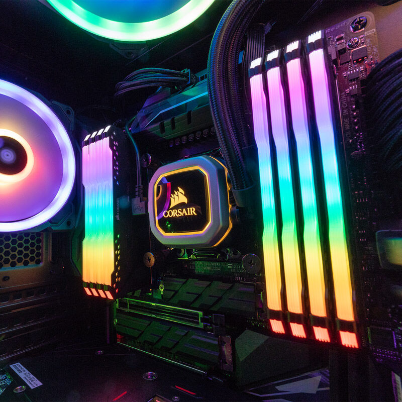 Nærbilde av Corsair Vengeance RGB Pro DDR4-3000 CL16 RAM 32 GB svart RGB-belysning