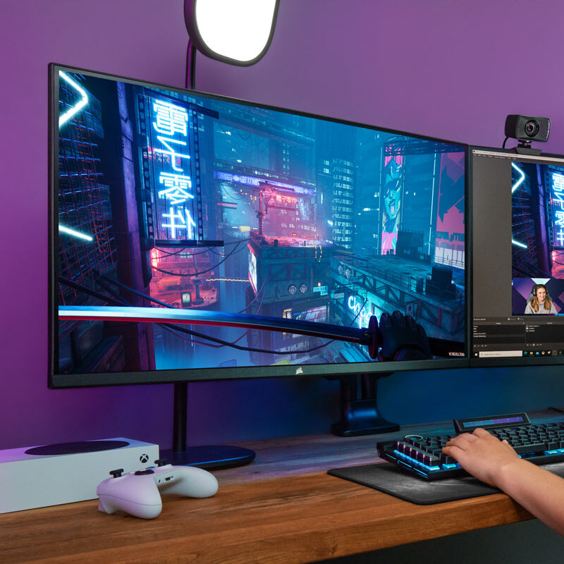 Corsair XENEON 32UHD144-A 32" gamingskjerm med spillgrafikk