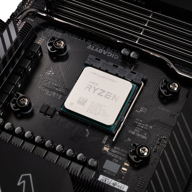 nærbilde av feste på der8auer Ryzen 3000/5000 OC monteringsramme svart