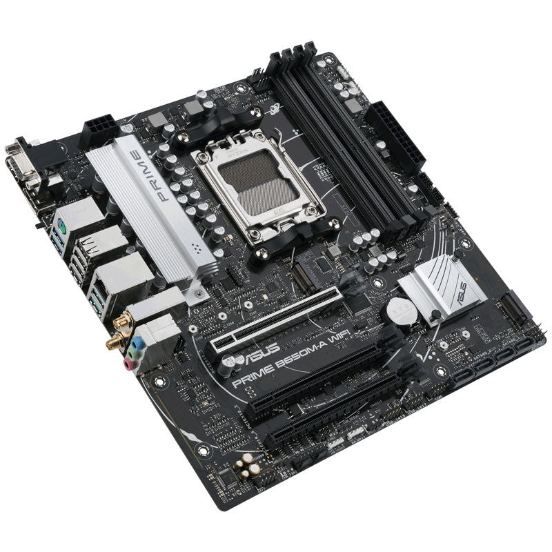 Detalj av ASUS Prime B650M-A WiFi hovedkort PCIe slots