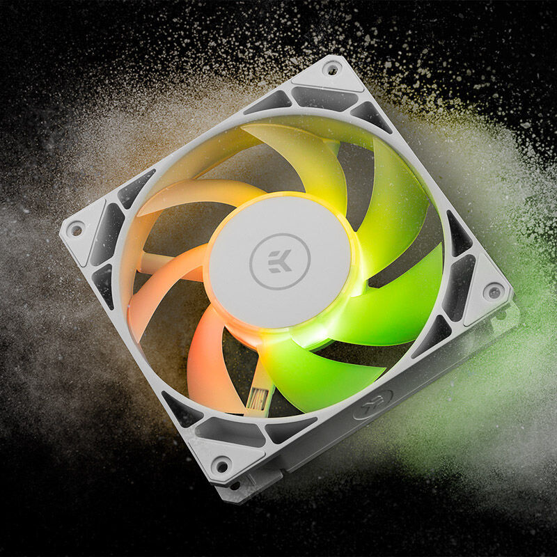 Detaljbilde av EK Water Blocks EK-Loop FPT 140 mm DRGB PWM vifte hvit
