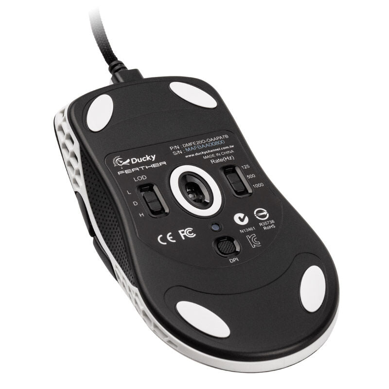 Ducky Feather gamingmus ARGB Huano svart/hvit med musematte - Ducky
