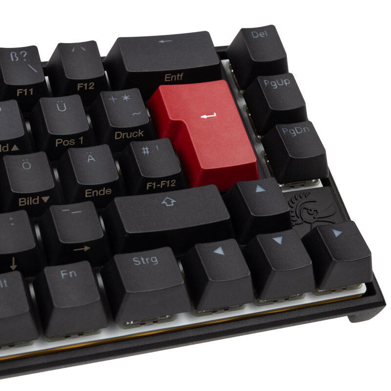 RGB-effekter på Ducky Mecha Pro SF gamingtastatur