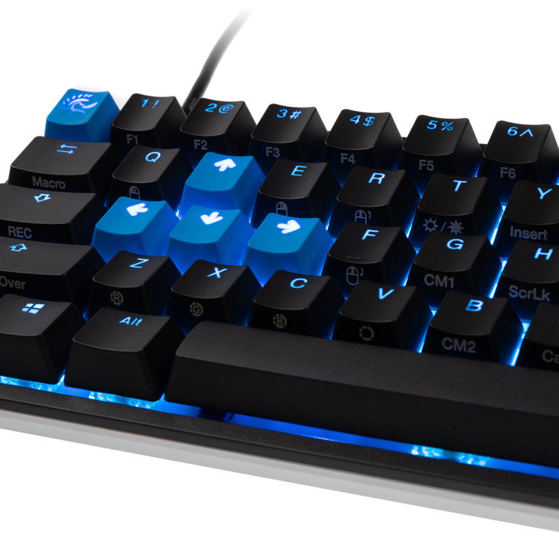Sideprofil av Ducky One 2 SF gamingtastatur MX-Blue RGB 65 % svart