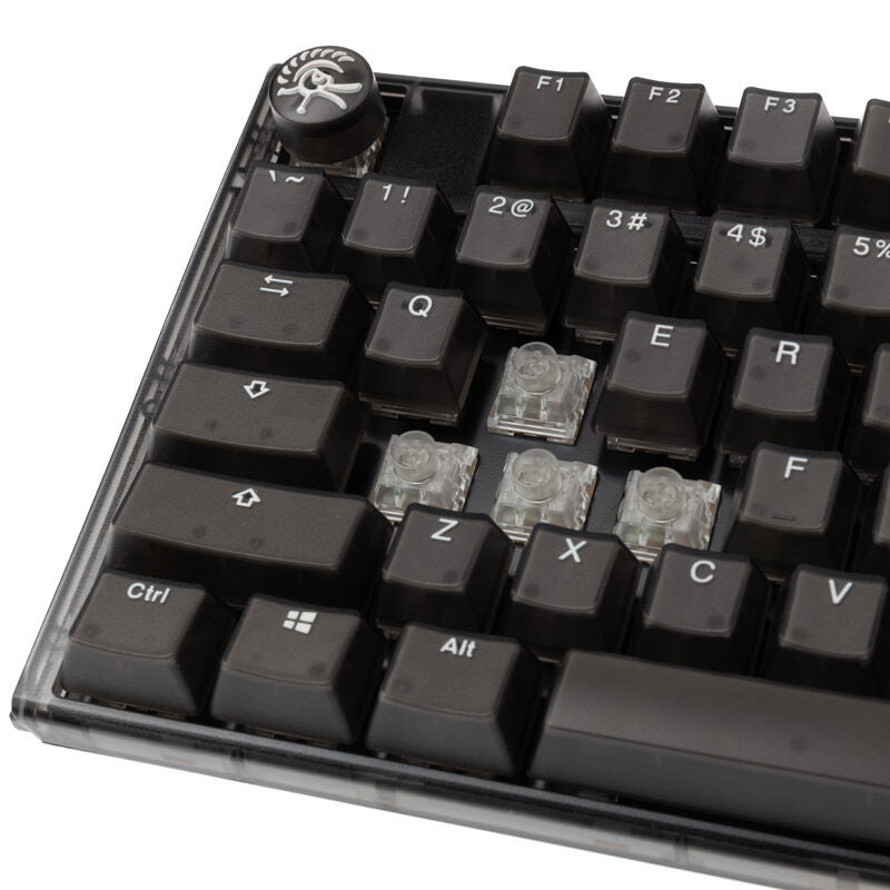 Ducky One 3 Aura Black gamingtastatur RGB Kailh nærbilde av brytere