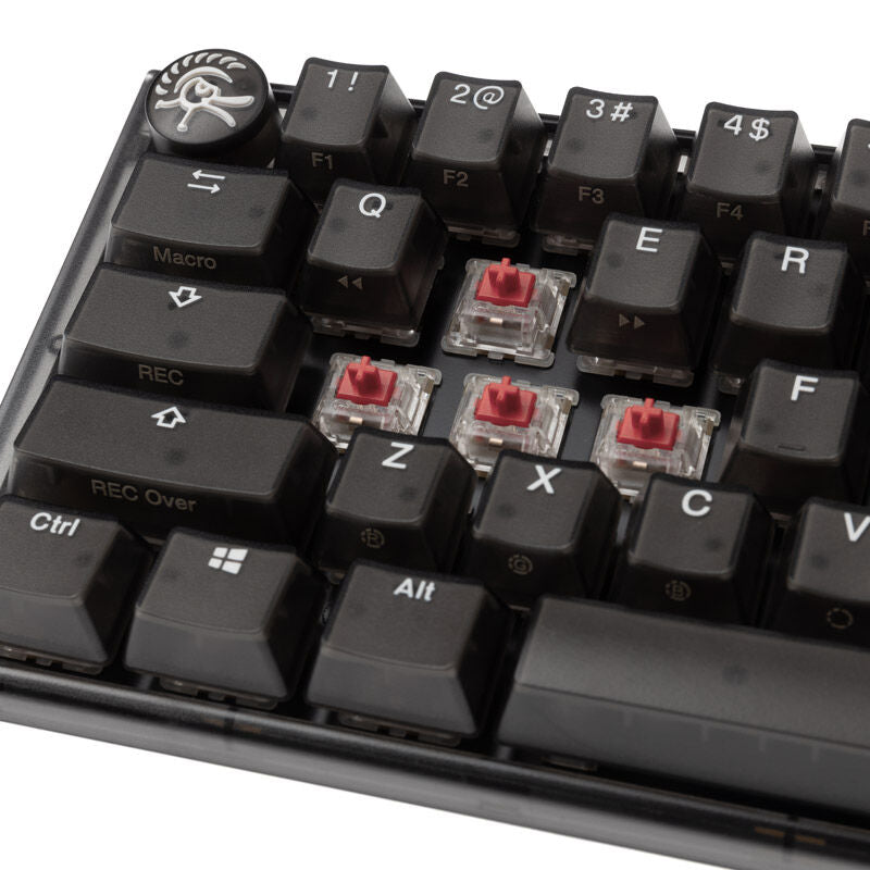 Ducky One 3 Aura Black Mini gamingtastatur RGB MX-Silent-Red detalj av USB-C tilkobling