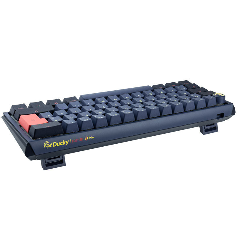 Detalj av Ducky One 3 Cosmic Blue Mini gamingtastatur 60% tastaturknapper