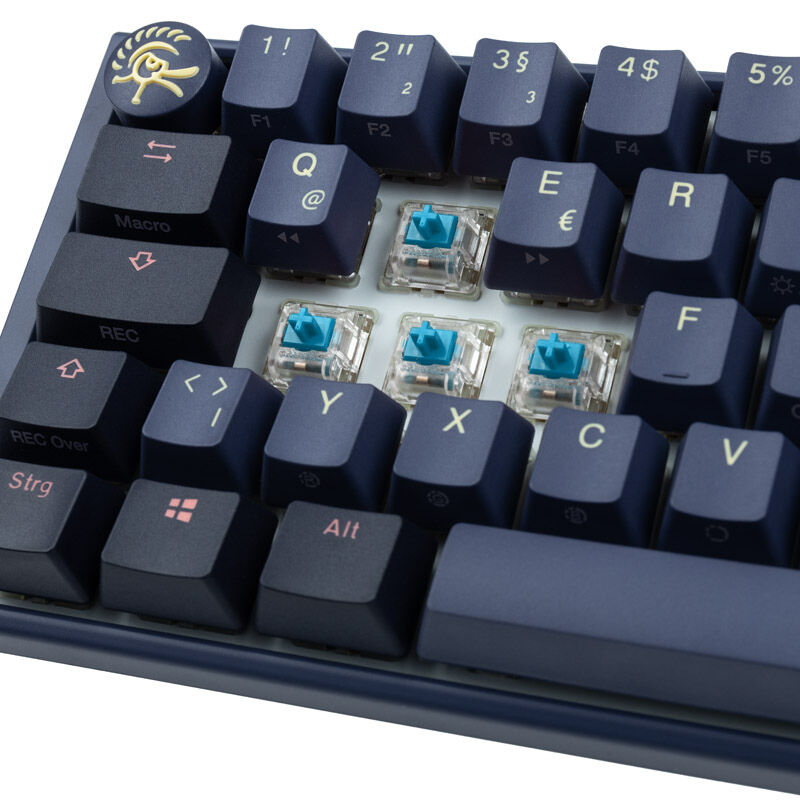 Ducky One 3 Cosmic Blue SF gamingtastatur 65% nærbilde av USB Type-C port