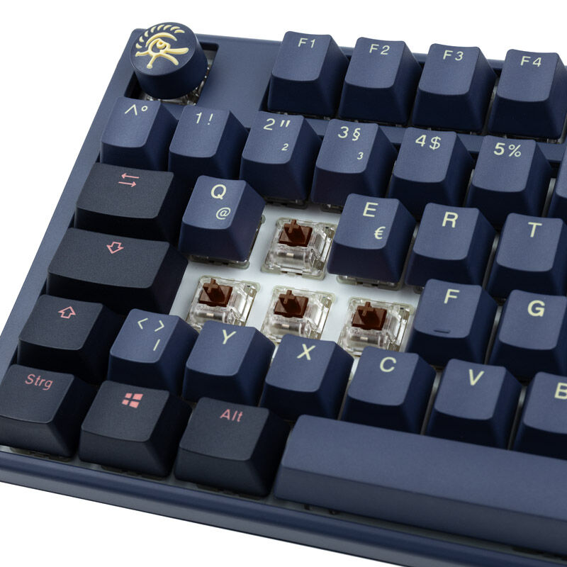 Nærbilde av tastene på Ducky One 3 Cosmic Blue TKL gamingtastatur RGB MX-Brown