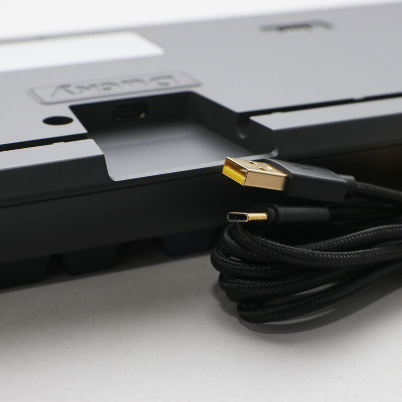 Oversikt over hele tastaturet Ducky One 3 Pro Nazca Line
