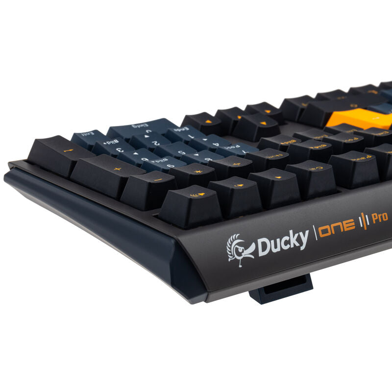 Sideprofil av Ducky One 3 Pro Nazca Line gamingtastatur