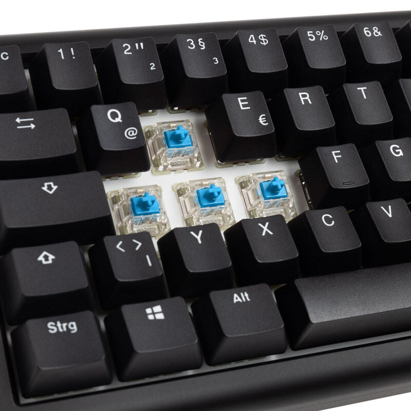 Nærbilde av Ducky Tinker 65 gamingtastatur 65% RGB MX-Blue taster