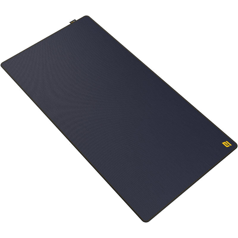 Endgame Gear MPC890 Cordura musematte montert på skrivebord