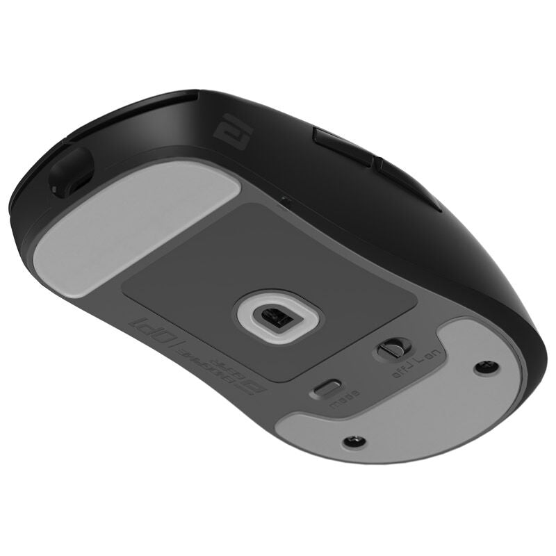 Endgame Gear OP1 museskates 100% PTFE enkelsett montert på mus