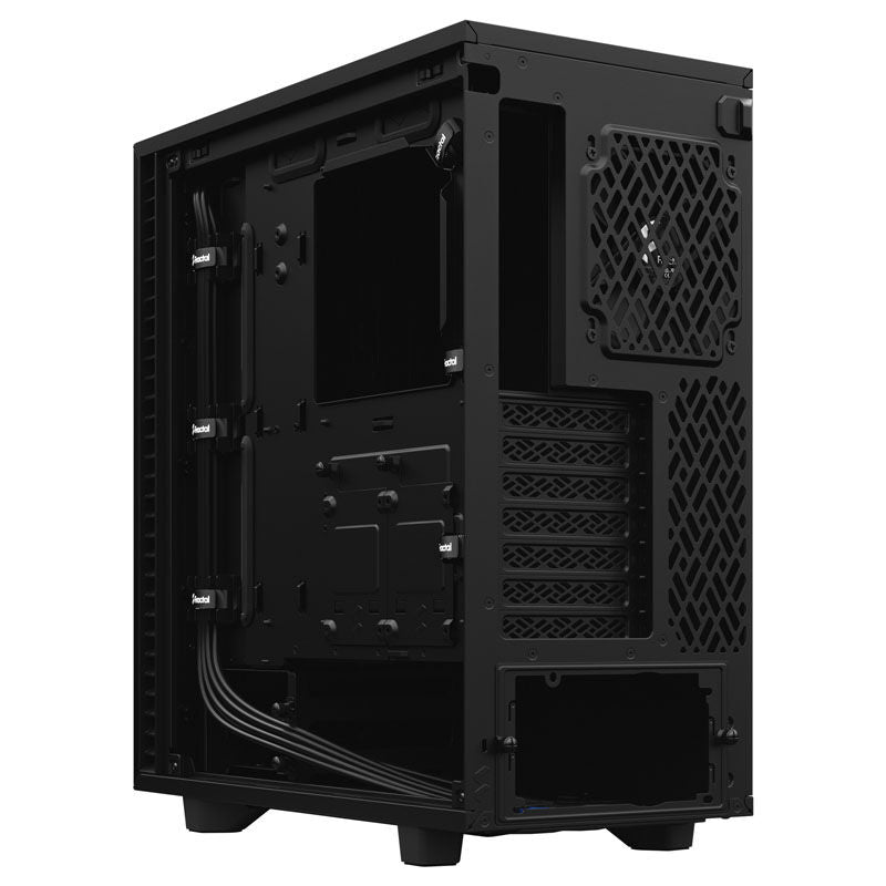 Fractal Design Define 7 Compact kabinett midtårn stillegående svart med installert hardware
