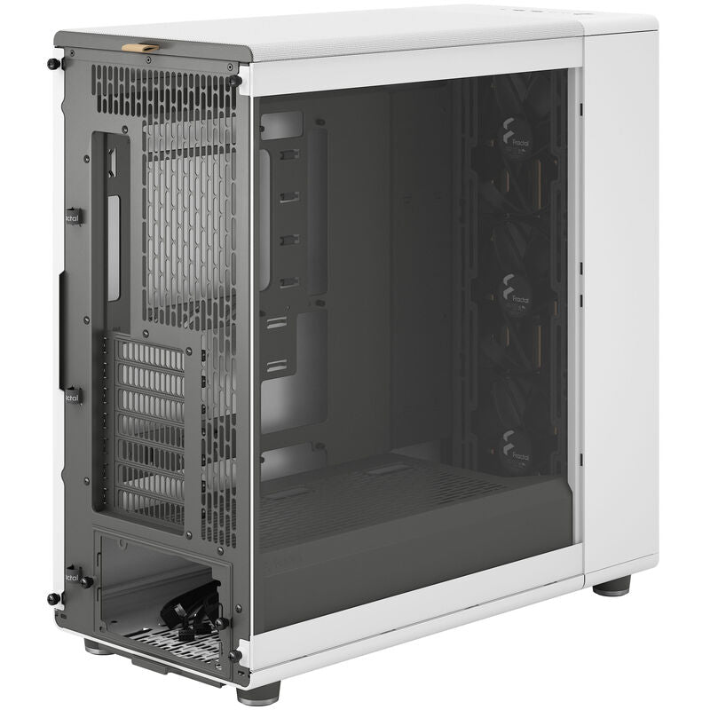 Montert Fractal Design North XL RC Chalk med synlige komponenter