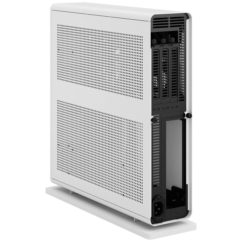 Fractal Design Ridge kabinett montert med komponenter