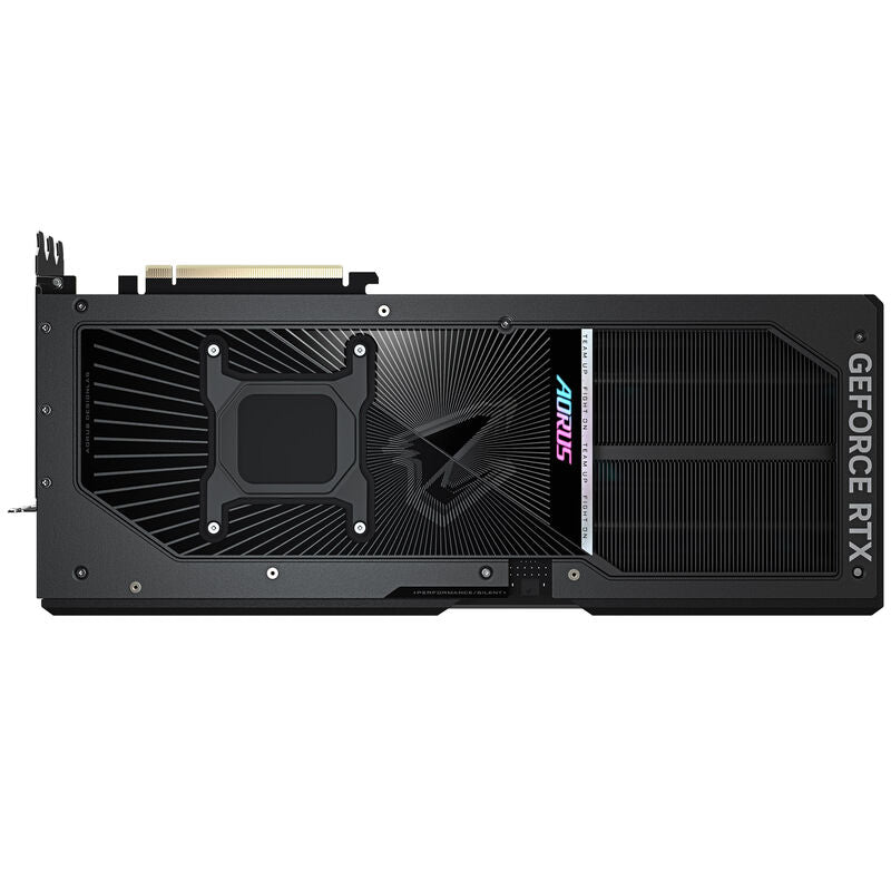 Oversikt over design og størrelse på Gigabyte Aorus GeForce RTX 5090 Master
