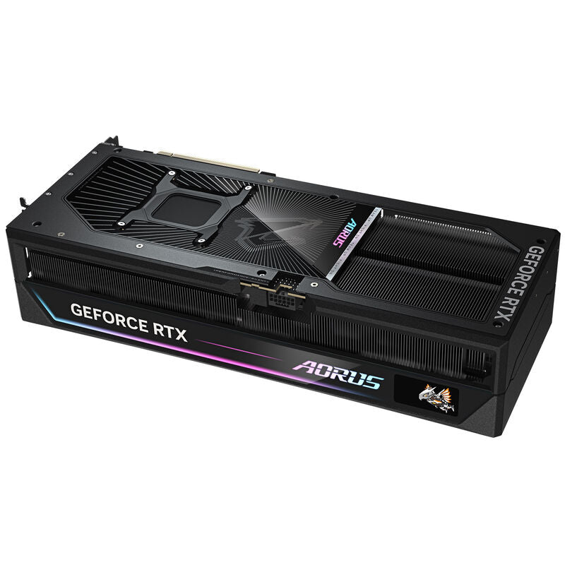 Nærbilde av RGB-belysning på Gigabyte Aorus GeForce RTX 5090 Master