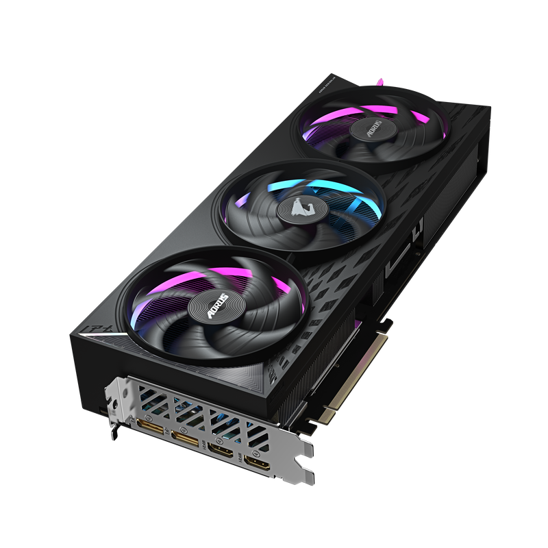 Nærbilde av triple-fan kjølesystem på Gigabyte AORUS RX 9070 XT Elite