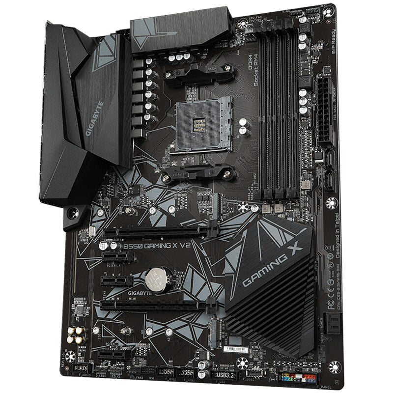 Nærbilde av M.2-porter på Gigabyte B550 Gaming X V2