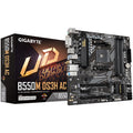 Gigabyte B550M DS3H AC hovedkort forfra