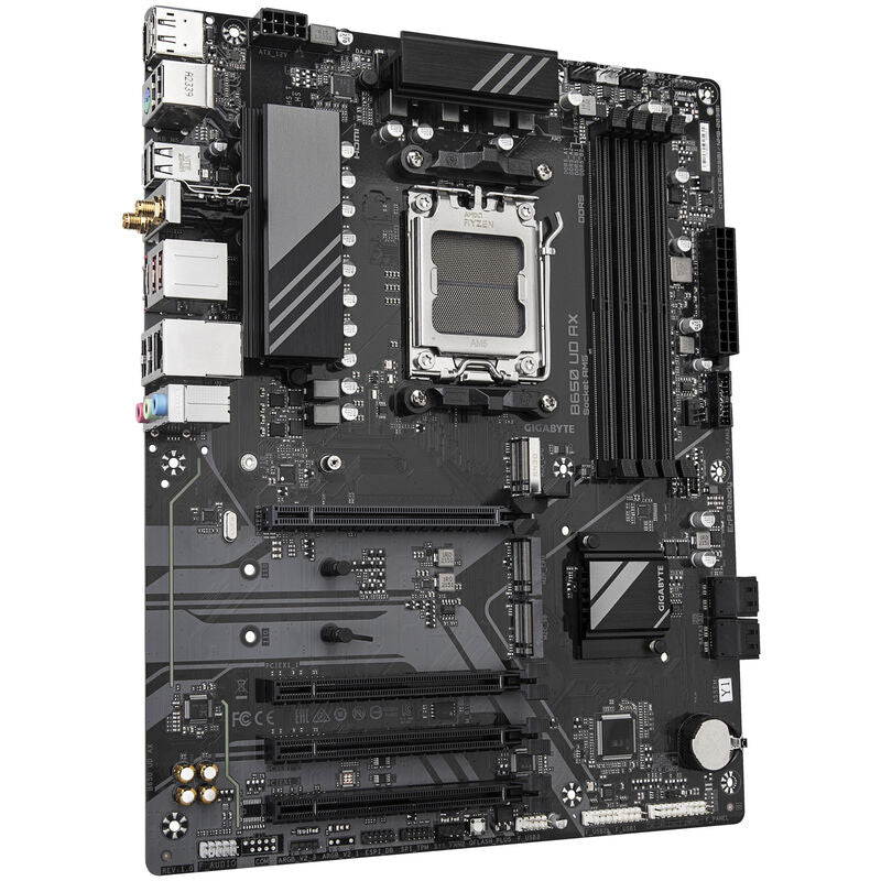 Gigabyte B650 UD AX hovedkort bakside
