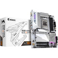 Gigabyte B650E Aorus Elite X AX ICE hovedkort forfra