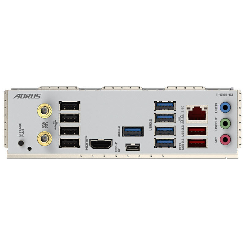 Gigabyte B650E Aorus Elite X AX ICE hovedkort montert i PC-kabinett