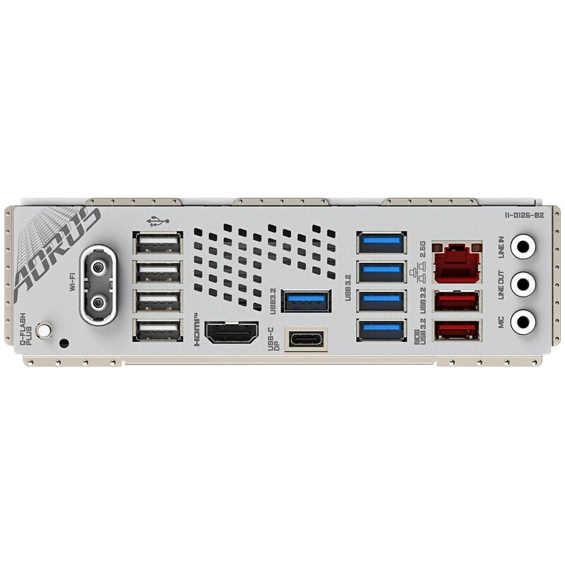 Gigabyte B650E AORUS Stealth ICE hovedkort montert i PC
