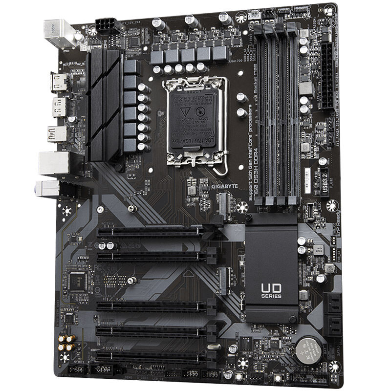 Nærbilde av Gigabyte B760 DS3H DDR4 hovedkort med CPU-sokkel
