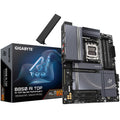 Gigabyte B850 AI TOP hovedkort forfra