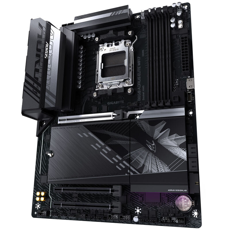 Gigabyte B850 Aorus Elite WiFi 7 hovedkort montert i PC-kabinett