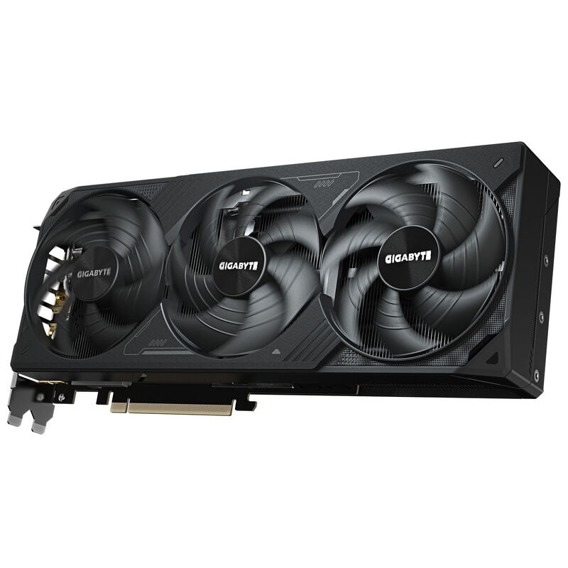 Gigabyte GeForce RTX 5070 Ti Windforce OC SFF grafikkort med vifter i drift